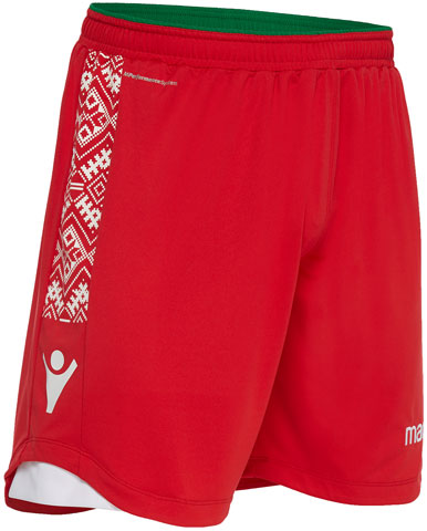 ベラルーシ代表、「UEFAの支援」で2018新ユニフォームを発表！民族模様が印象的｜写真8