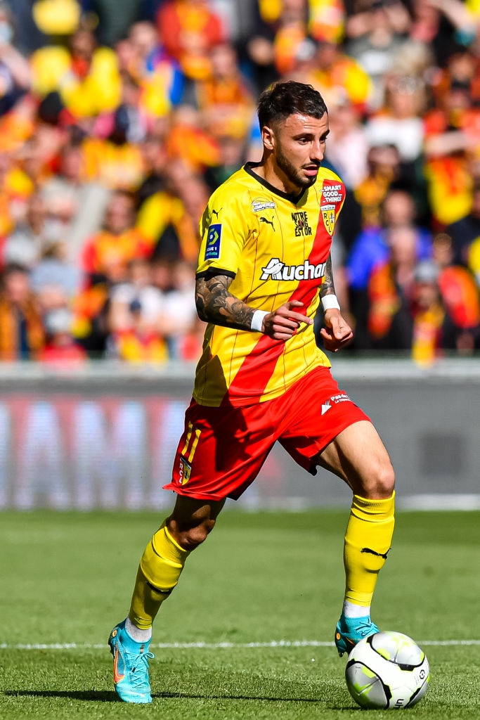 元Jリーガーも！フランスリーグの「過小評価された最強ディフェンダー」5名｜写真5