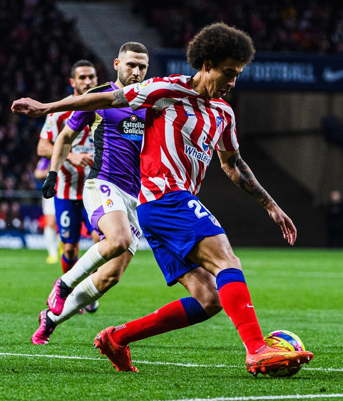 これは強い！三笘薫と同じPUMAスパイク『ウルトラアルティメット』を履く最強のベストイレブン｜写真7