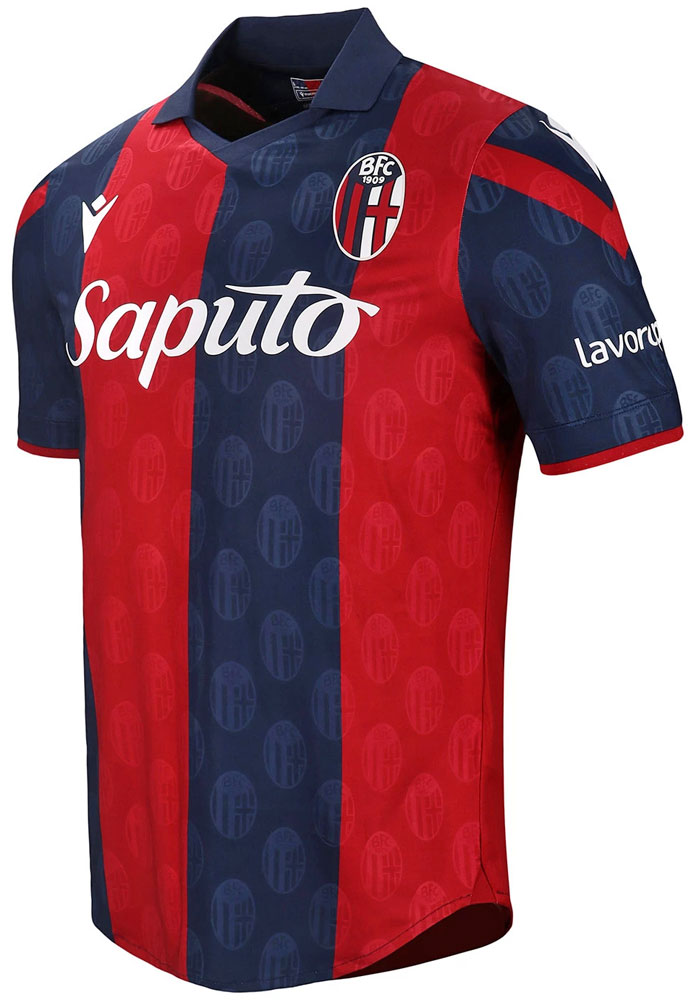 海外はこんな感じ！J2長崎の新サプライヤーMACRON「今季最高のユニフォーム」8選｜写真15