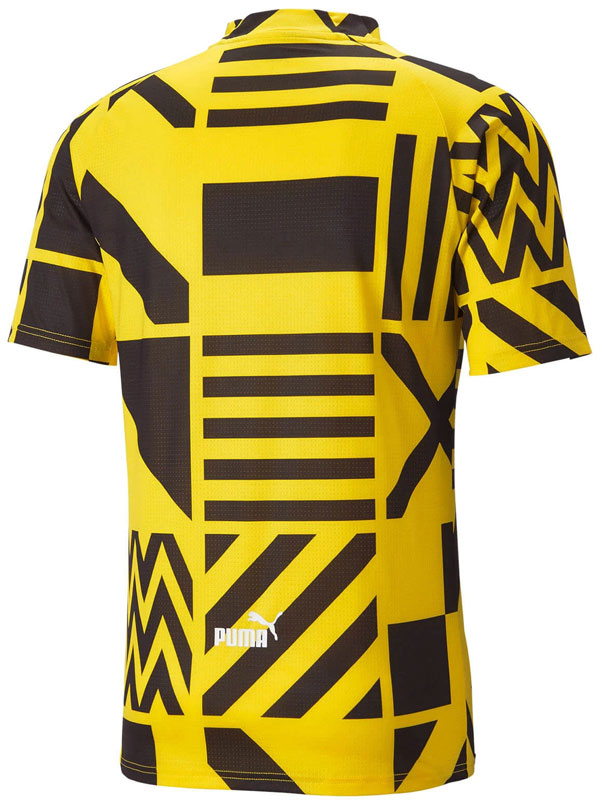 ドルトムント、2022-23新ユニフォームを発表！クラブ誕生地の「窓」をデザイン｜写真6