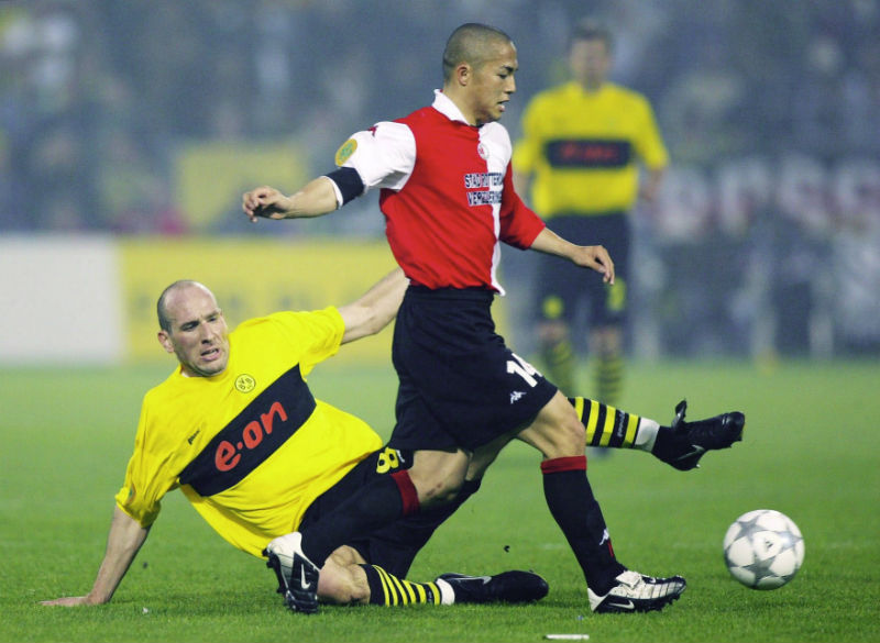 酒井よ歴史を作れ！UEFA主要大会で頂点に近づいたアジア人｜写真6