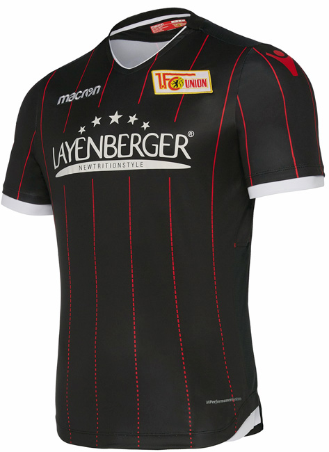 内田篤人が所属のウニオン・ベルリン、2017-18ユニフォーム＆ジャケット！｜写真5