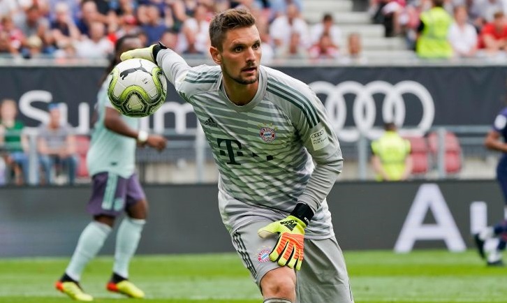 「ベンチじゃ勿体ない！レギュラーでプレーすべき4人の控えGK」｜写真3