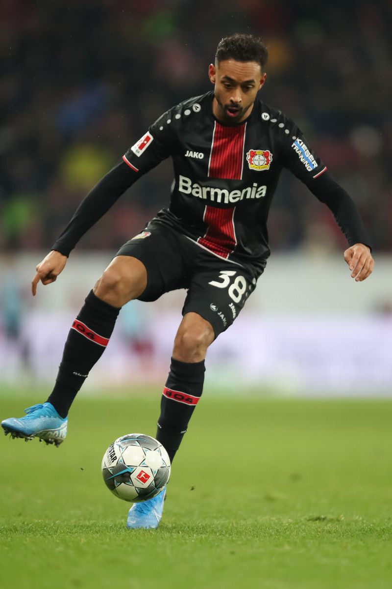 ウイイレ2020「ドリブル最強の右ミッドフィルダー」TOP10｜写真3