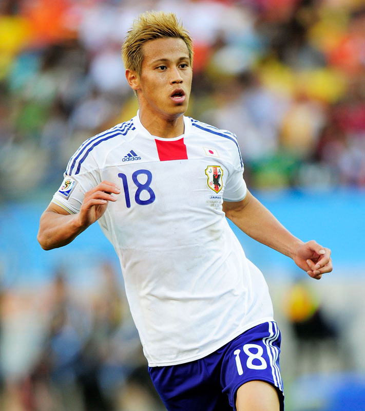 炎、富士山、日本刀！これが日本代表の歴代「W杯ユニフォーム」｜写真12