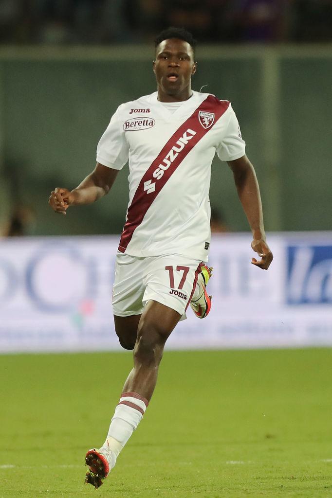 ”トルコのベッカム”も。トッテナムの「新ウイングバック」候補5名｜写真3