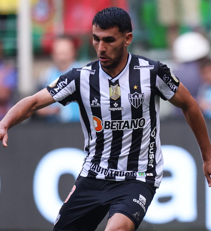 セレソンの原点！ブラジルリーグ、最新の「かっこいいユニフォーム」10選｜写真7