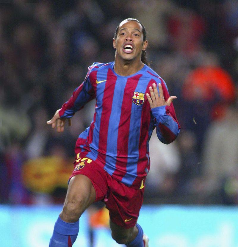 ウイイレ2020「決定力最高の攻撃的MF」ベスト10｜写真7