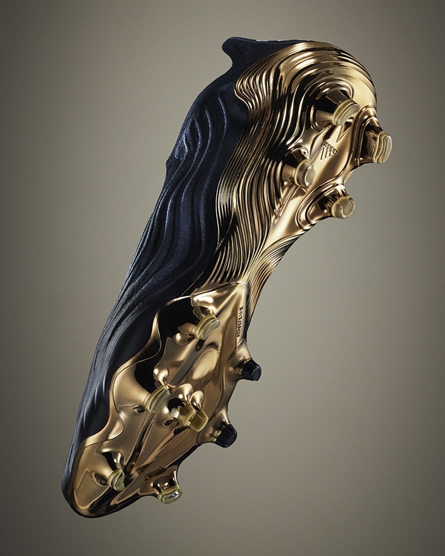 adidasが“センス”あふれる新スパイク『コパセンス』を発表！香川真司や長谷川唯が着用｜写真9