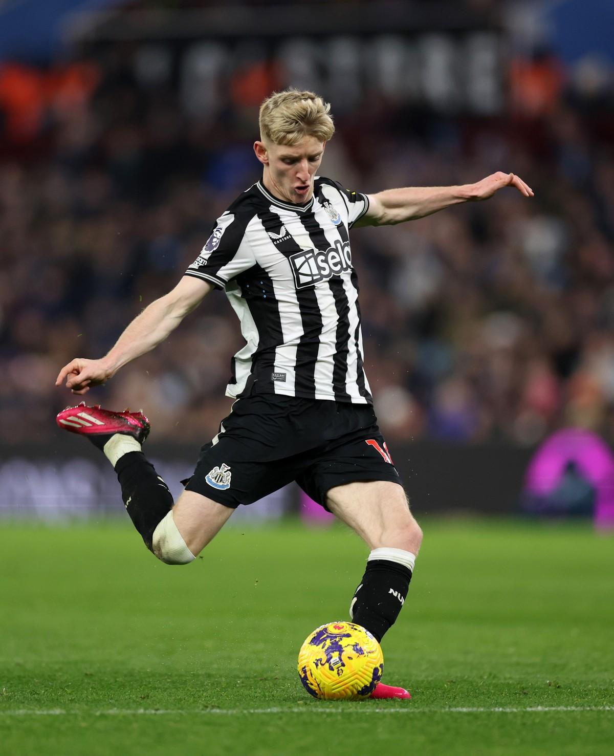 プレミアリーグの各クラブが産んだ「市場価値最高の生え抜き選手」｜写真9