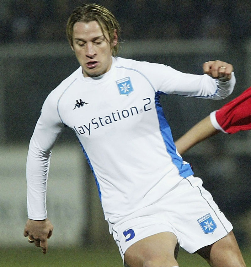 筋肉戦士に着てほしい！KAPPAの「名作ピチピチユニフォーム」10選｜写真3