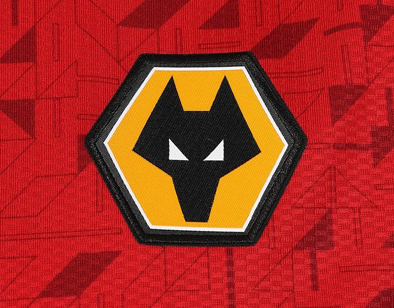 川辺駿も着る？ウォルヴァーハンプトンが23-24新アウェイユニを発表　色は完全に“ポルトガル”｜写真3