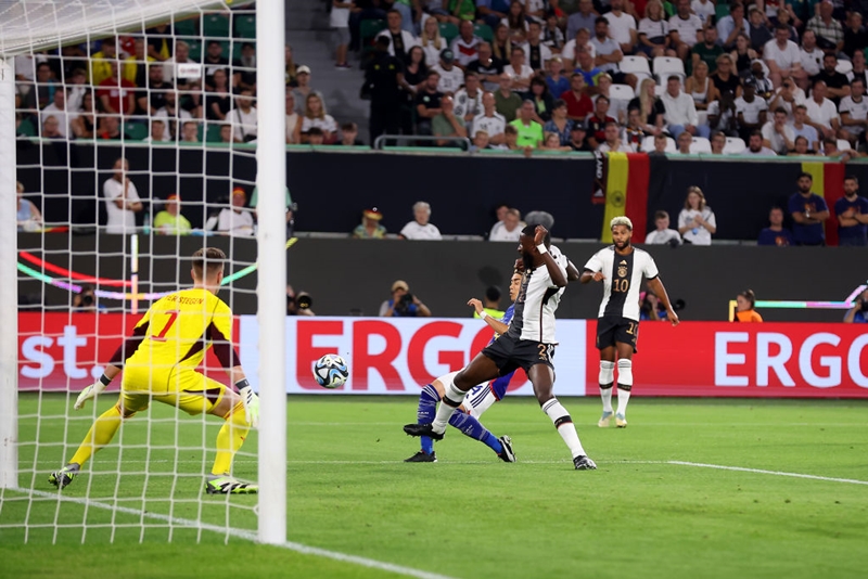 4ゴール快勝のドイツ戦、特に「ハイクオリティ」だった日本代表5名｜写真4