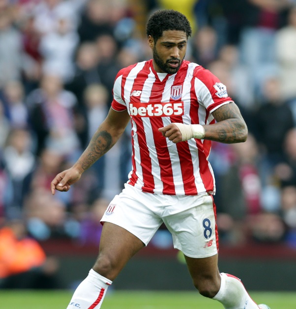 「背番号8」なのに守備の人だった8人｜写真2