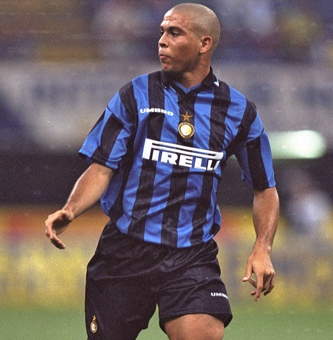 「平成バロンドール史」30年間の受賞者ユニとサッカー界の出来事まとめ｜写真9