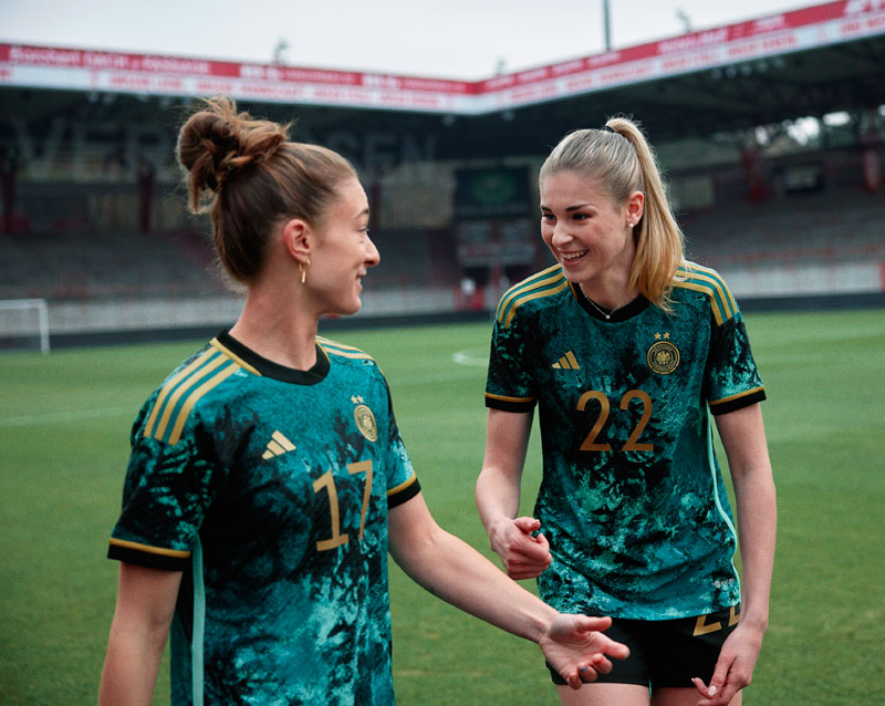 adidasの圧倒的デザイン！W杯へ“完全新作”「女子専用ユニフォーム」が登場｜写真9