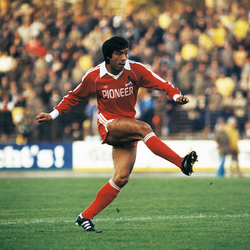 【クイズ】日本代表の3選手が所属したこの「海外クラブ」はどこ？｜写真3