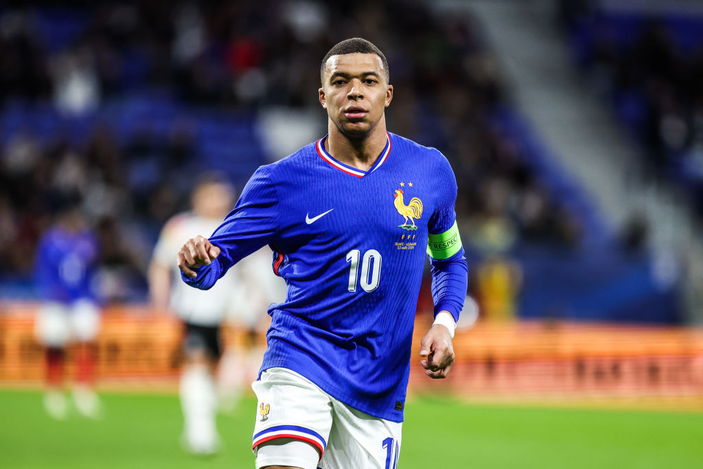 世界の代表チーム上位10か国で「背番号10」を背負うスター（2024年3月）｜写真11