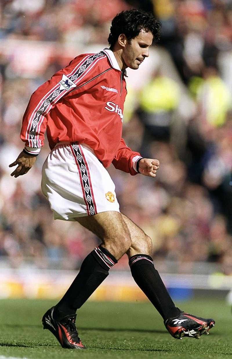 ウイイレ2020「フライパス最高の左サイドハーフ」TOP10｜写真9