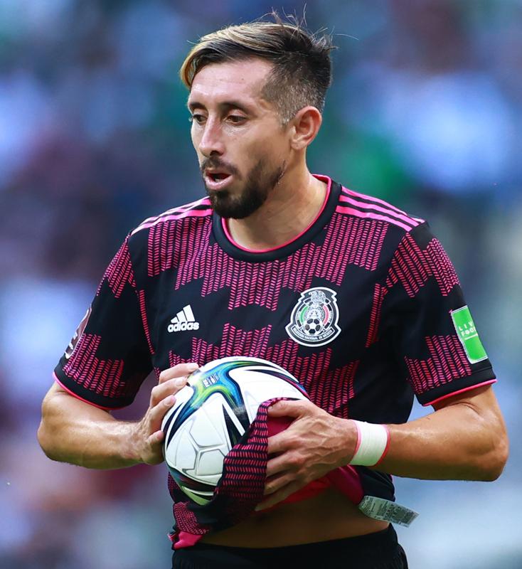 最近エンブレムを「完全に作り変えた」9つの代表チーム｜写真10