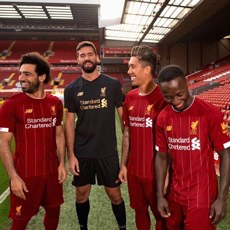 リヴァプール、2019-20新ユニフォームを発表！「黄金期」へのオマージュ｜写真13