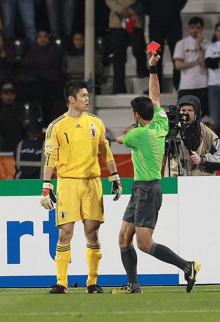 なんとまだ無敗！日本代表の「アジアカップでレッドカードを受けた5名の選手」｜写真4