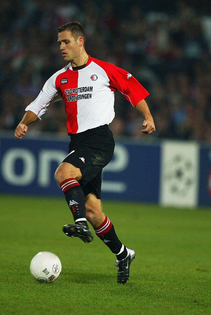 小野伸二が戦った「UEFAカップ決勝」フェイエノールトのスタメン11名覚えてる？｜写真4