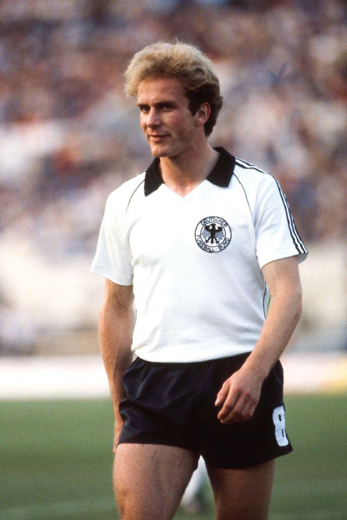 常本佳吾加入の「セルヴェットに所属した世界的スター8名」。元アーセナルやW杯優勝者も｜写真4