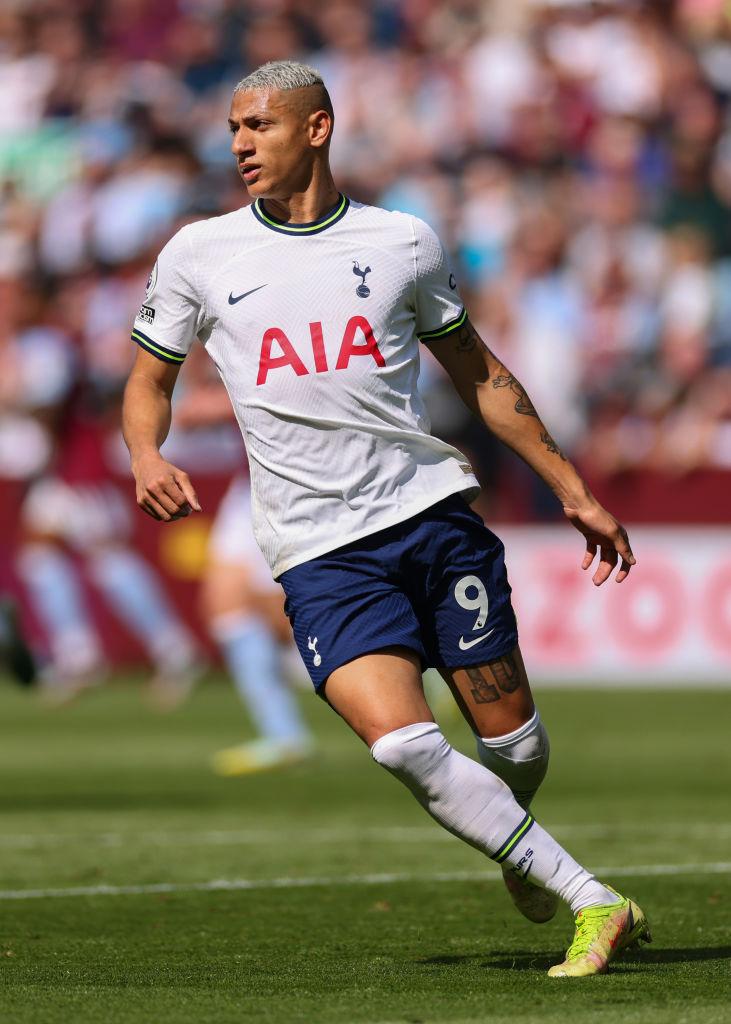 プレミアの6強で「今季最悪の補強選手」。『86億円の無駄遣い』も｜写真5