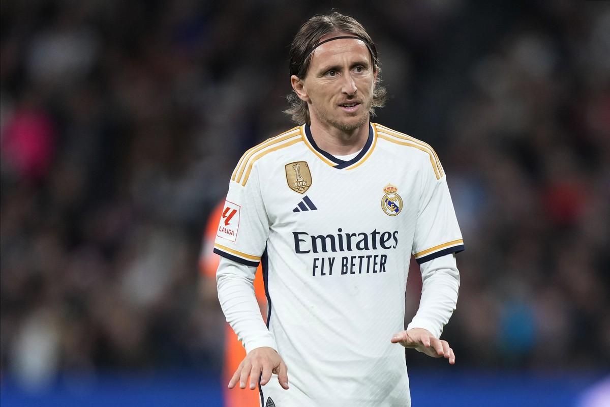 こんなに差がある！リーガ1位のジローナと、レアル・マドリー。年俸TOP5を比べたらこうなる｜写真5