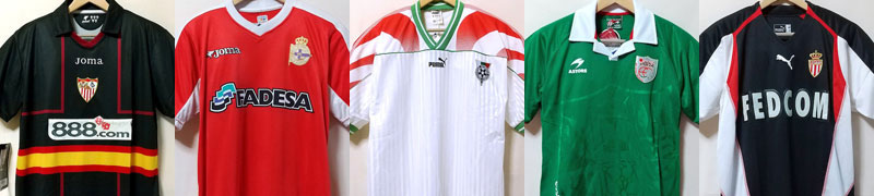 “白ユニ”が復活！バルセロナ、23-24新アウェイユニを発表　エンブレムは「旧デザイン」が再登場｜写真8