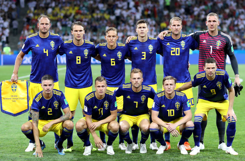 24チームがシャツを変更！Ｗ杯全チーム「集合写真まとめ」GS第2節｜写真24