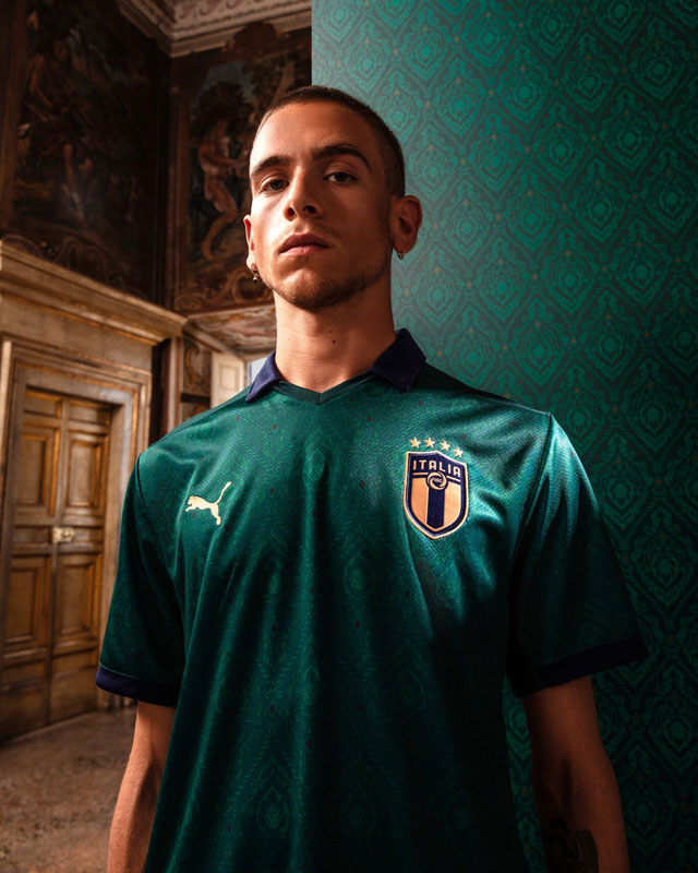 イタリア代表、「美しきルネッサンス」の2019サードユニフォームを発表！｜写真6