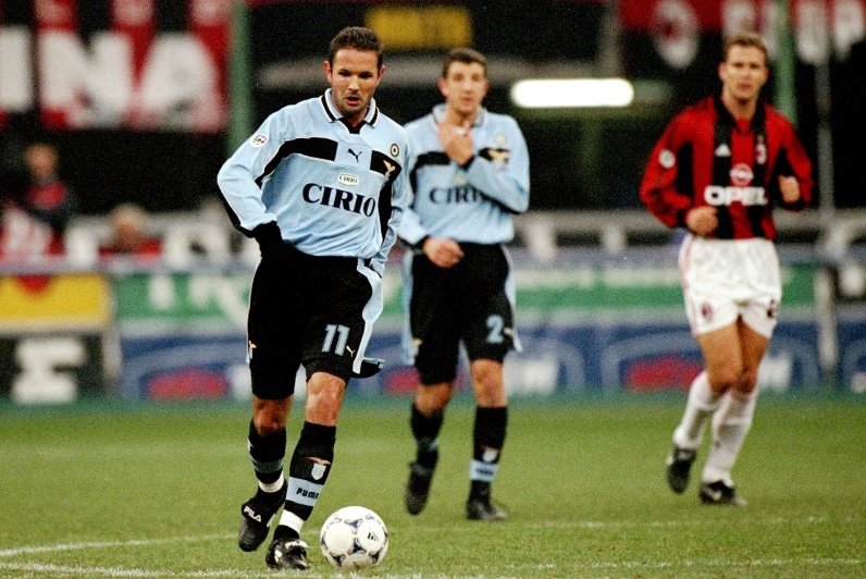 どっちが変？ローマvsラツィオ「謎の背番号」をつけた10人｜写真3