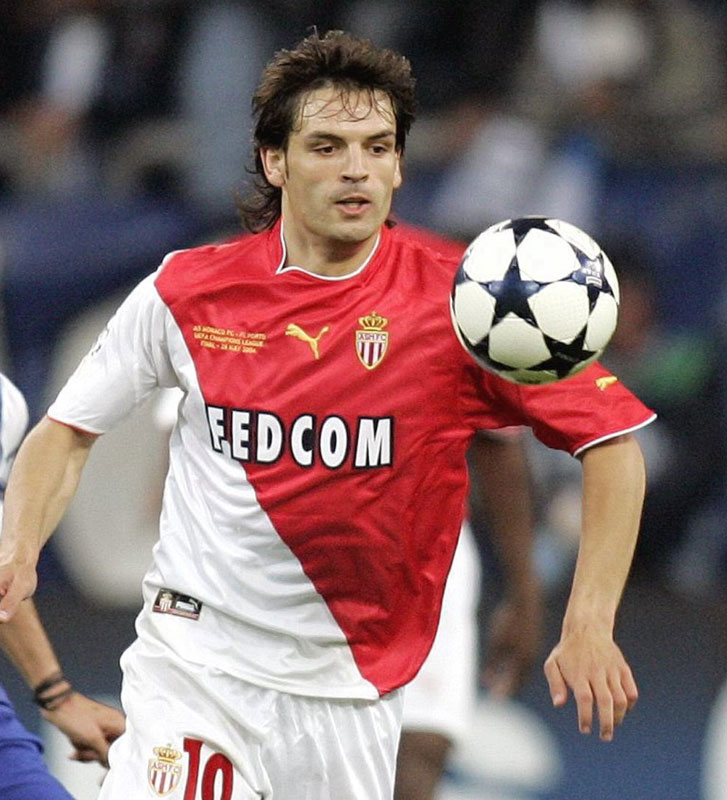 南野拓実の新天地！モナコの「最高にかっこいいユニフォーム」10選｜写真9