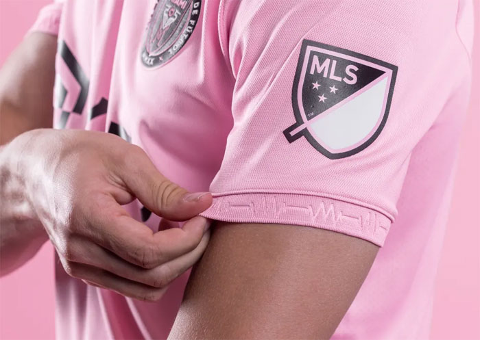 インテル・マイアミ、2022-23新ユニを発表！クラブ初の「オールピンク」に｜写真3