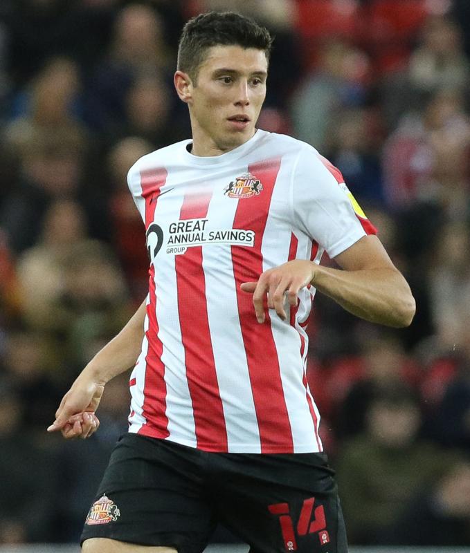 変わらないで！イングランド「古き良きエンブレムのユニフォーム」10選｜写真14