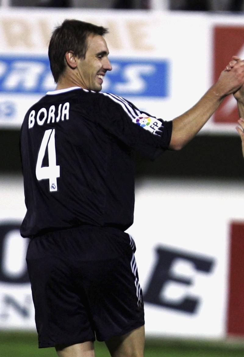 レアル・マドリー、リーガ4位と低迷した19年前の「クセつよ選手」5名｜写真4