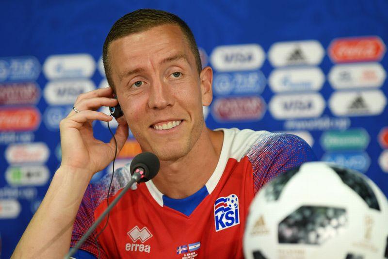 決勝T進出をかける対決！ナイジェリアとアイスランド、注目選手5名｜写真5