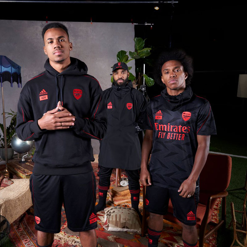 アーセナル×424の衝撃！「サッカーとストリート」のコラボアイテムが登場｜写真11