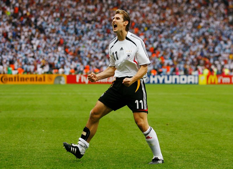 ワールドカップ8大会、得点ランク「3位まで」分かる？｜写真16