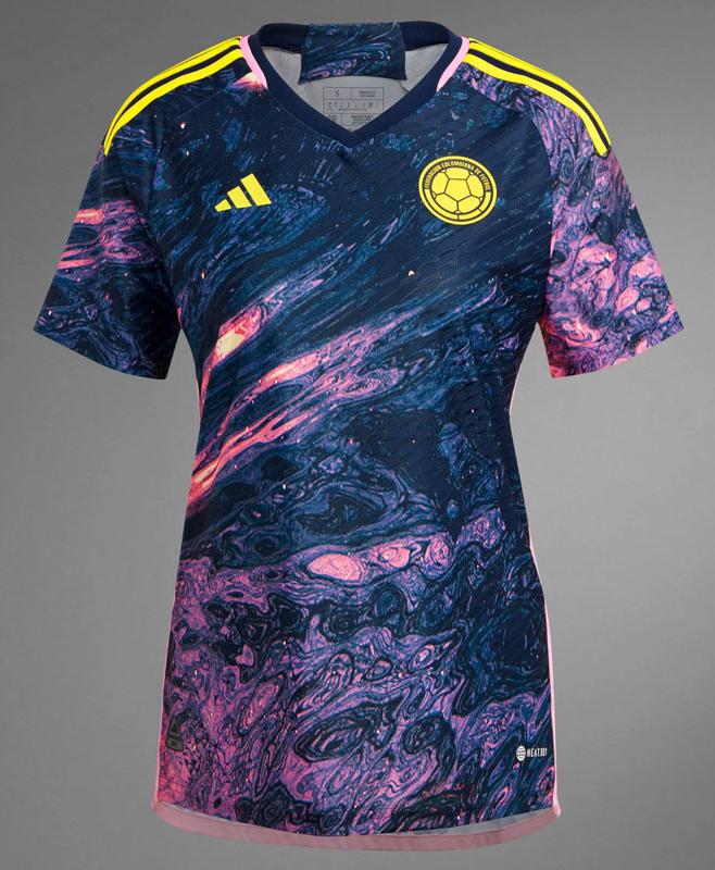 絶賛デザインも！adidas、2023女子W杯「全10チームのユニフォーム」が集結｜写真11