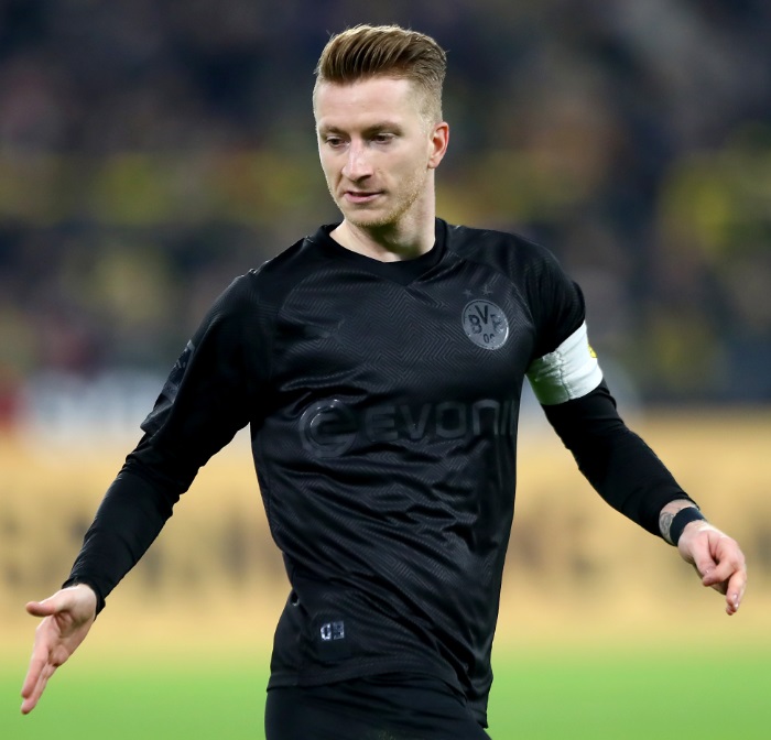 日本代表も！サッカー史上最高の「超シンプルデザインユニフォーム」TOP11｜写真20