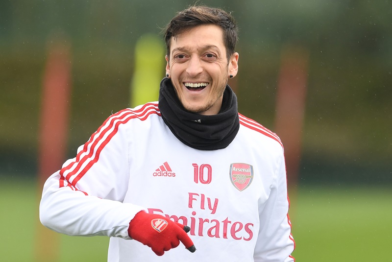 今「配信」で大活躍している“ゲーム大好き”なサッカー選手5名｜写真2