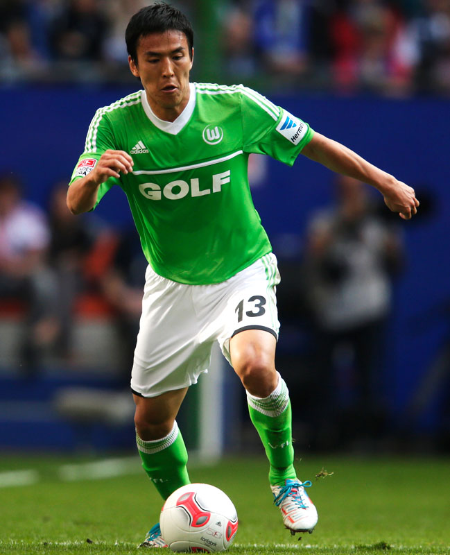 ブンデス12季目！長谷部誠「2008-18 全11シーズン」をユニフォーム姿で振り返る｜写真14