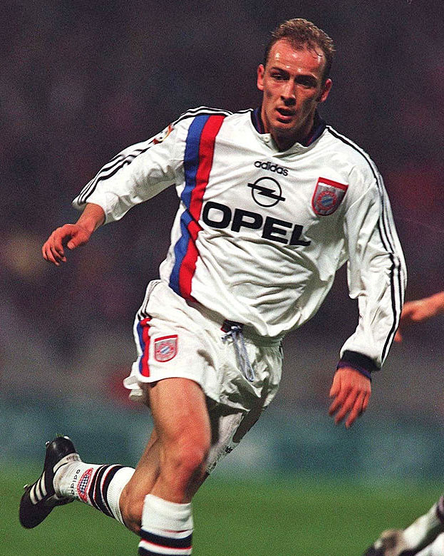 バイエルン、歴史を彩る9つの「2000年代までのユニフォーム」｜写真3