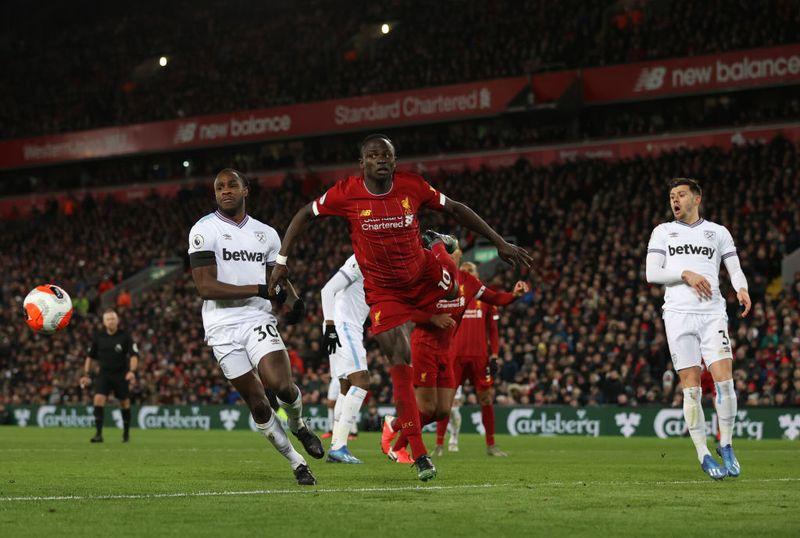 ウイイレ2020「決定力最強のLWF」TOP10｜写真14