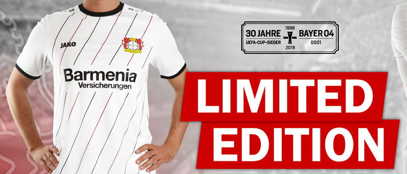 レヴァークーゼン、伝説のUEFAカップ優勝から30周年記念のユニフォームを発表！｜写真5