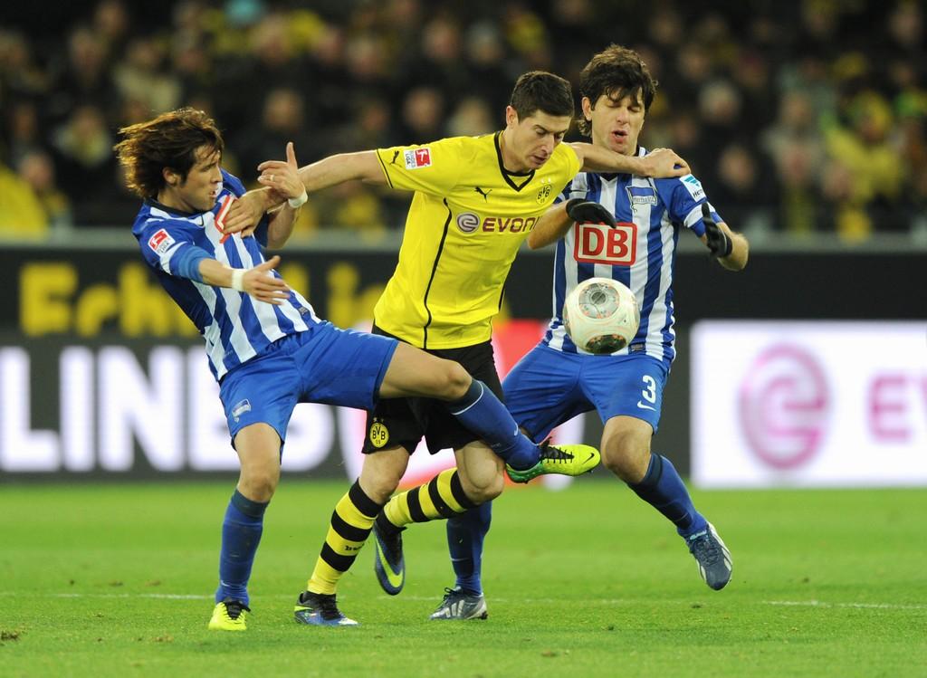 レヴァークーゼンも！細貝萌がともにプレーした「最強の同僚選手ベスト10」｜写真9